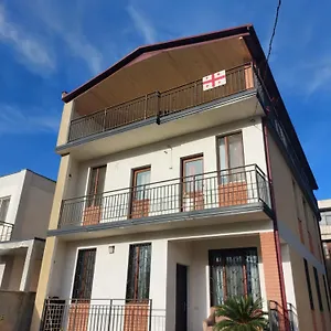 https://green-elia.alltbilisihotels.com