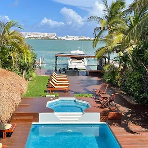 https://villa-pok-ta-pok.quintano-roohotels.com